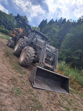 Лісовий трактор VALTRA T193 | Лісова техніка | Деревообробні механізми | KOMITrade s.r.o.